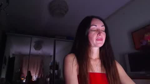 Snapshot of mirelisse chatting on June 2026 09:17:01 PM Christina online show from June 2026 09:17:01 PM