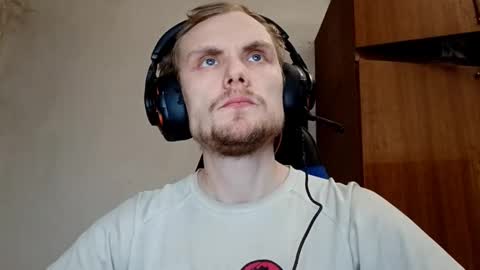 Snapshot of mirexvane chatting on February 2026 04:05:02 PM Vlad online show from February 2026 04:05:02 PM