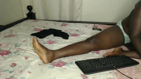 Hezo the curvy online show from April 2026 09:34:02 PM