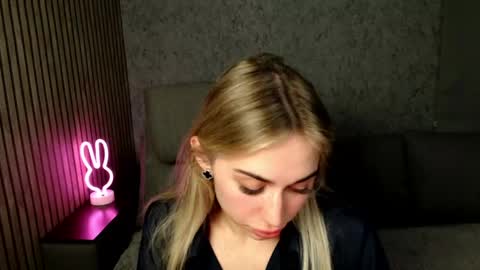 miri07 online show from April 2026 07:58:01 PM