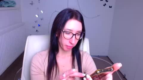 Snapshot of miriam_candyy chatting on November 2025 06:17:02 AM Mariam online show from November 2025 06:17:02 AM