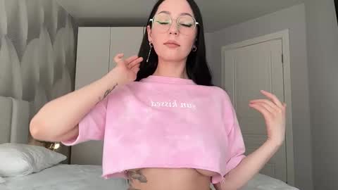 Miroslava online show from March 2026 06:17:01 AM