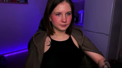 Snapshot of mirrameow chatting on February 2025 01:35:01 AM Mira online show from February 2025 01:35:01 AM