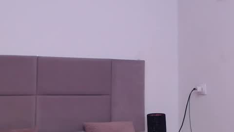 MiryamInes online show from February 2025 04:47:01 PM