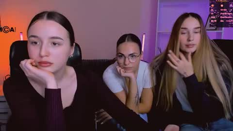 Snapshot of misa_angel chatting on November 2025 10:07:01 AM lovely Misa online show from November 2025 10:07:01 AM