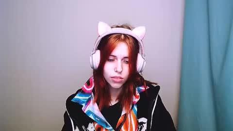 misaki_chan_ online show from November 2025 12:44:02 PM