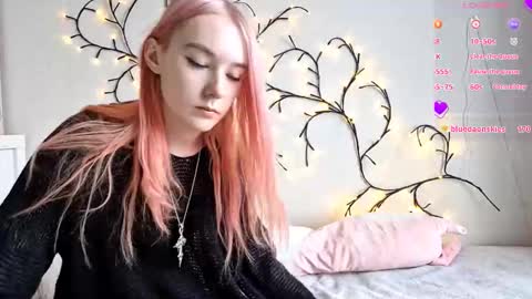 MisaMew online show from February 2026 09:02:01 AM