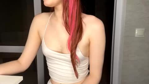 Molly online show from February 2026 08:53:02 PM