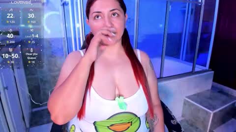 Snapshot of mishell_lovely chatting on October 2025 01:42:02 PM Mishell online show from October 2025 01:42:02 PM