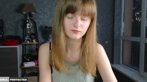 Snapshot of miss___alisa chatting on June 2026 06:11:02 PM Alisa NONNUDE online show from June 2026 06:11:02 PM