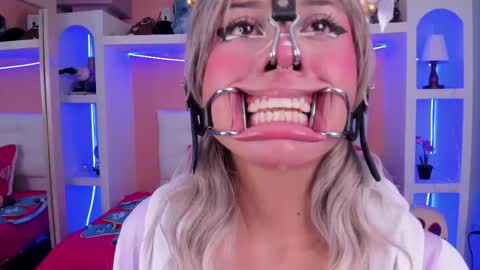 Megan online show from February 2026 02:16:02 PM