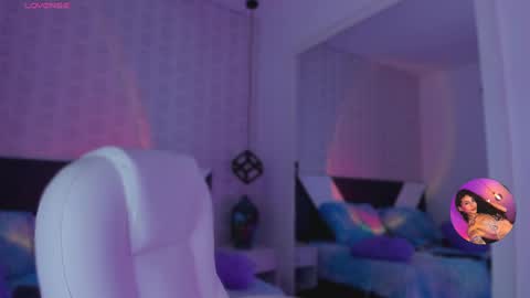 Charlotte online show from October 2025 02:01:02 AM