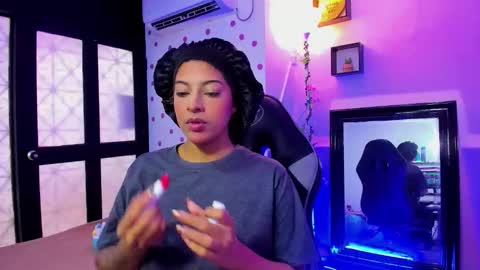 Snapshot of miss_akemi chatting on October 2025 01:10:02 PM Akemi 3 online show from October 2025 01:10:02 PM