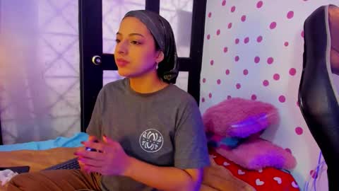 Snapshot of miss_akemi chatting on November 2025 01:10:02 PM Akemi 3 online show from November 2025 01:10:02 PM