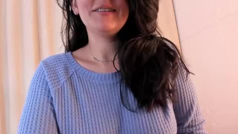 Snapshot of miss_alhy chatting on June 2026 04:02:02 PM online show from June 2026 04:02:02 PM