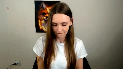 Angelina online show from April 2026 06:25:01 AM