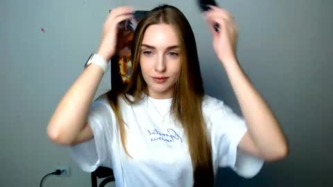 Snapshot of miss_angelina_ chatting on July 2026 05:49:02 AM Angelina online show from July 2026 05:49:02 AM