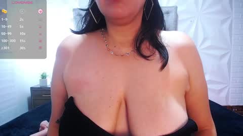 Snapshot of miss_antonellaa_ chatting on February 2025 05:20:01 PM Antonella online show from February 2025 05:20:01 PM