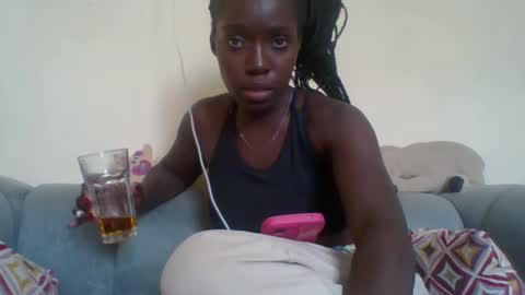 Snapshot of miss_atitude chatting on September 2025 09:44:01 AM miss_atitude online show from September 2025 09:44:01 AM