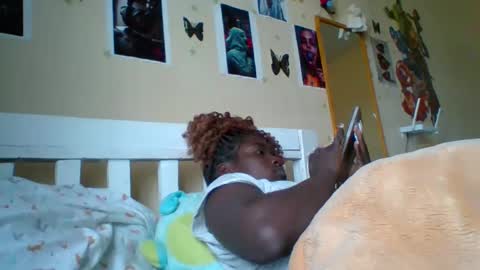 Snapshot of miss_atitude chatting on October 2025 06:35:02 AM miss_atitude online show from October 2025 06:35:02 AM