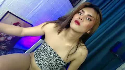 miss_bella69 online show from November 2025 07:10:01 AM