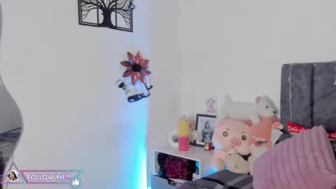 lucy 3 online show from March 2026 04:12:02 AM