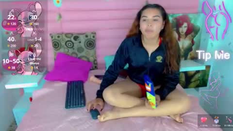 miss_charlotte78 online show from November 2025 09:57:02 PM