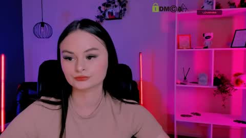 Snapshot of miss_courtney chatting on May 2026 08:42:01 AM miss_courtney online show from May 2026 08:42:01 AM