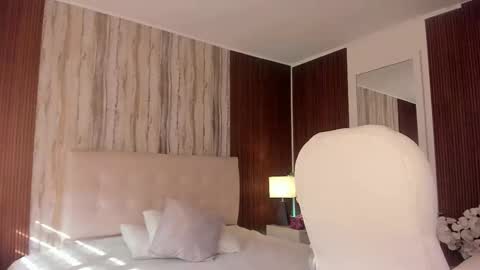 CANDELA CASTRO  online show from March 2026 12:31:01 PM