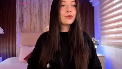 Snapshot of miss_daliaa chatting on June 2026 12:02:01 PM Natalia Aristizbal online show from June 2026 12:02:01 PM