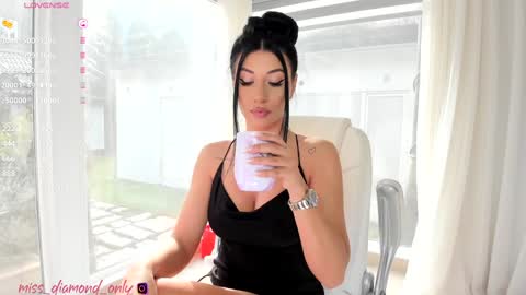 Snapshot of miss_diamond__ chatting on March 2025 07:26:02 AM miss_diamond__ online show from March 2025 07:26:02 AM