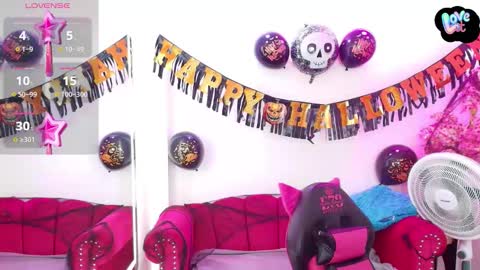 Snapshot of miss_dolly1 chatting on October 2025 11:55:02 AM Melanie online show from October 2025 11:55:02 AM