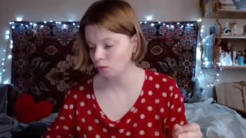 Snapshot of miss_elistia_ chatting on December 2024 12:08:02 PM Elis online show from December 2024 12:08:02 PM