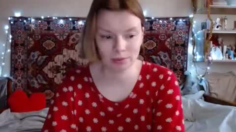 Snapshot of miss_elistia_ chatting on December 2024 12:44:01 PM Elis online show from December 2024 12:44:01 PM