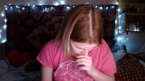 Snapshot of miss_elistia_ chatting on January 2025 03:12:02 PM Elis online show from January 2025 03:12:02 PM
