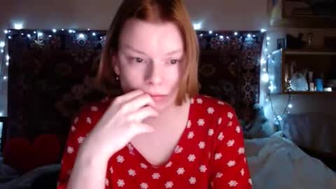 Snapshot of miss_elistia_ chatting on January 2025 02:50:01 PM Elis online show from January 2025 02:50:01 PM