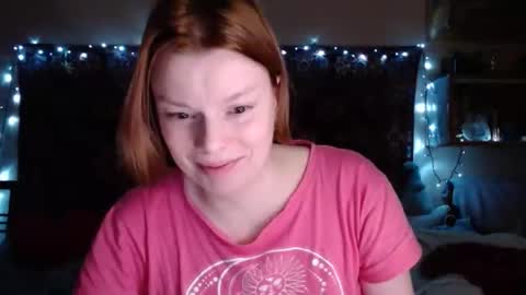 Snapshot of miss_elistia_ chatting on January 2025 03:10:01 PM Elis online show from January 2025 03:10:01 PM