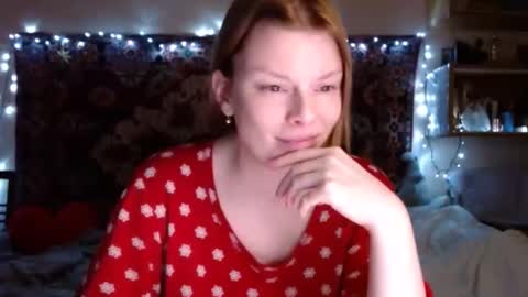 Snapshot of miss_elistia_ chatting on January 2025 03:07:01 PM Elis online show from January 2025 03:07:01 PM