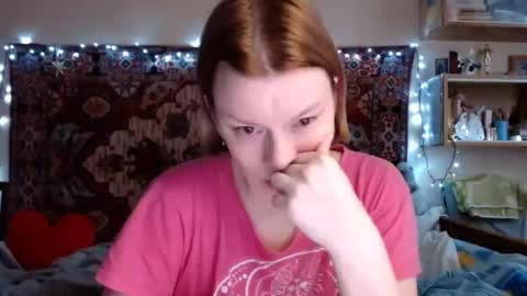 Snapshot of miss_elistia_ chatting on January 2025 12:11:02 PM Elis online show from January 2025 12:11:02 PM