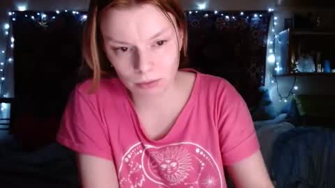 Snapshot of miss_elistia_ chatting on January 2025 03:29:02 PM Elis online show from January 2025 03:29:02 PM