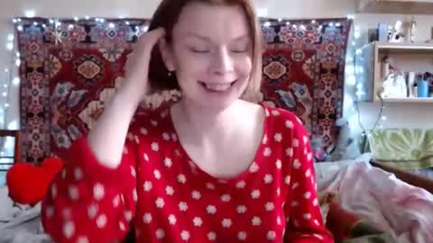 Snapshot of miss_elistia_ chatting on February 2025 12:02:02 PM Elis online show from February 2025 12:02:02 PM