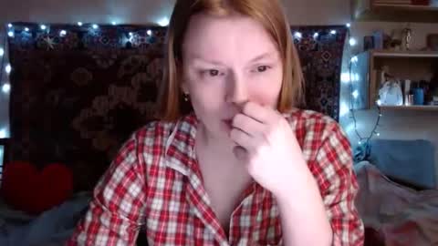 Snapshot of miss_elistia_ chatting on March 2025 03:15:02 PM Elis online show from March 2025 03:15:02 PM