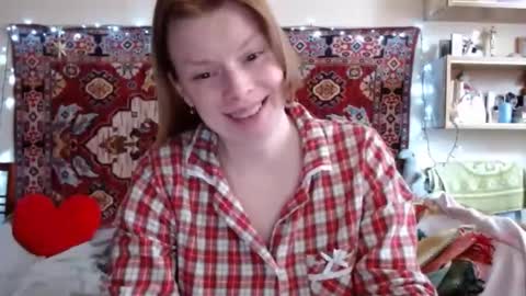 Snapshot of miss_elistia_ chatting on March 2025 07:05:02 AM Elis online show from March 2025 07:05:02 AM