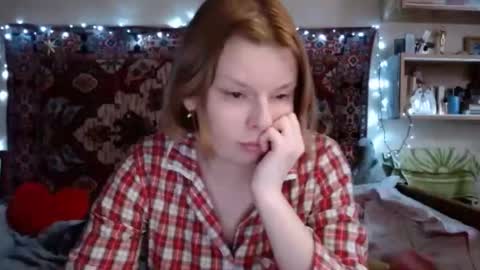 Snapshot of miss_elistia_ chatting on March 2025 02:12:01 PM Elis online show from March 2025 02:12:01 PM