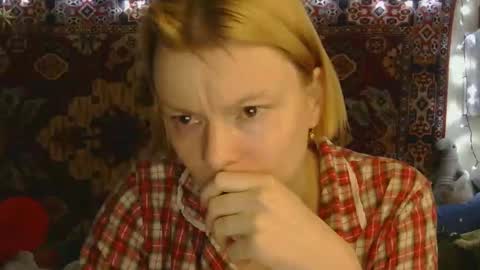 Snapshot of miss_elistia_ chatting on October 2025 11:09:01 AM Elis online show from October 2025 11:09:01 AM