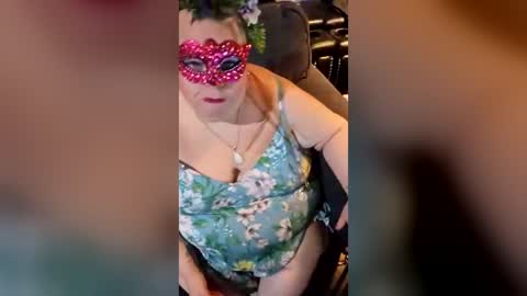 Snapshot of miss_ella_rose chatting on June 2026 02:36:01 AM miss_ella_rose online show from June 2026 02:36:01 AM
