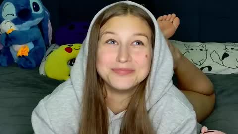 Emily online show from December 2025 06:13:02 PM