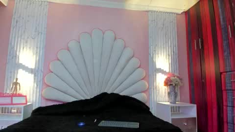 miss_evans_ online show from March 2026 03:06:01 PM