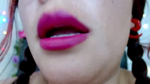 Miss Evoleth online show from January 2025 07:39:01 PM