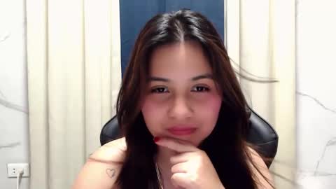 Snapshot of miss_innocent18 chatting on April 2026 06:02:01 PM miss_innocent18 online show from April 2026 06:02:01 PM